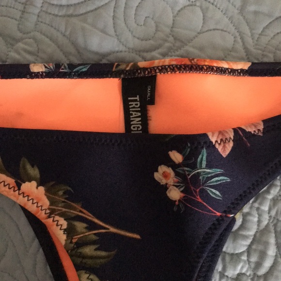 TRIANGL bikini - Picture 3 of 3
